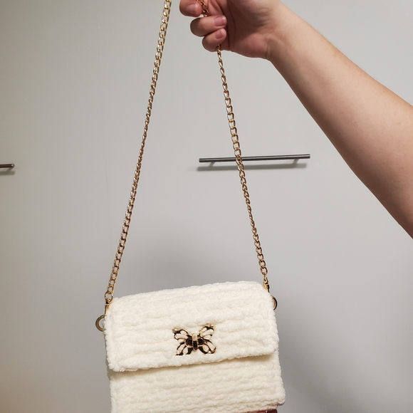 Cream Handmade Shoulder Purse - Picture 1 of 4